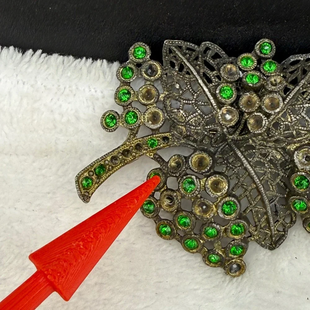 Vintage Brooch Grape Cluster Green Rhinestone Filigree Leaf Silver Tone READ